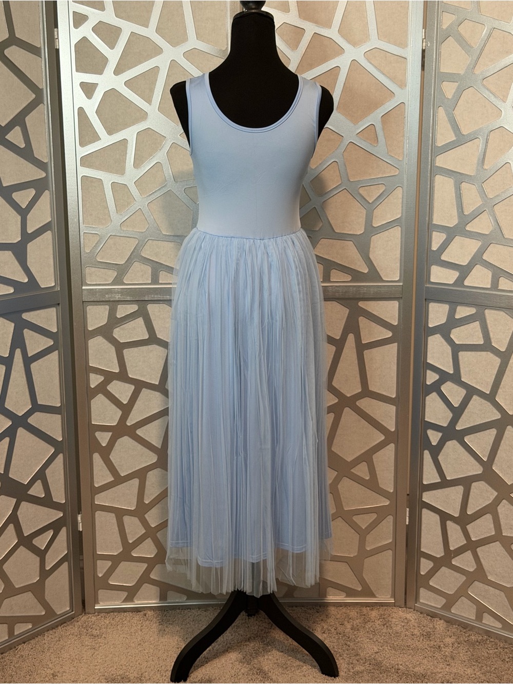 New Arrivals! 2PC Light Blue Pleated Tulle Dress & Knit Top. - Picture 4 of 6